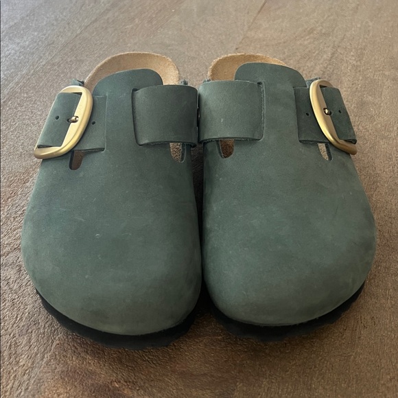 Birkenstock Thyme Clogs with Gold Buckles - Picture 6 of 14